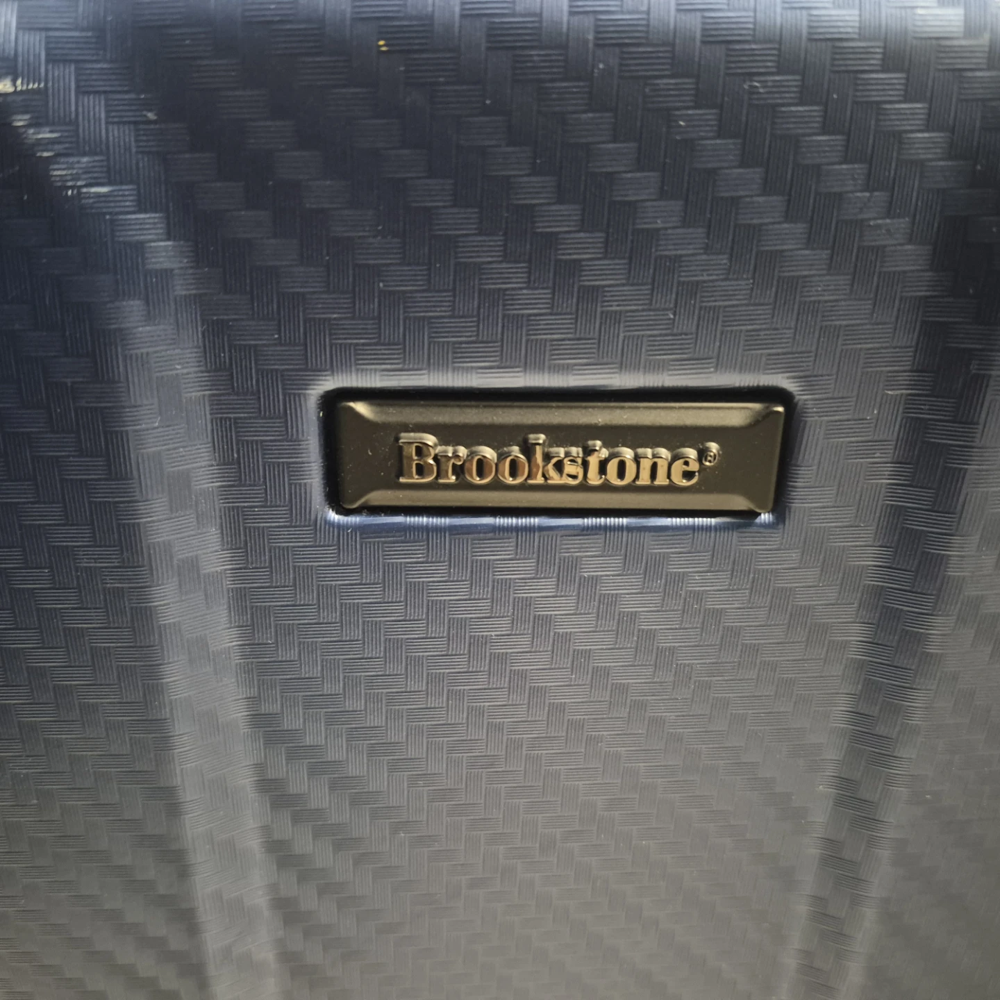 21" Brookstone Carry-on Suitcase with Charging Port - photo 3