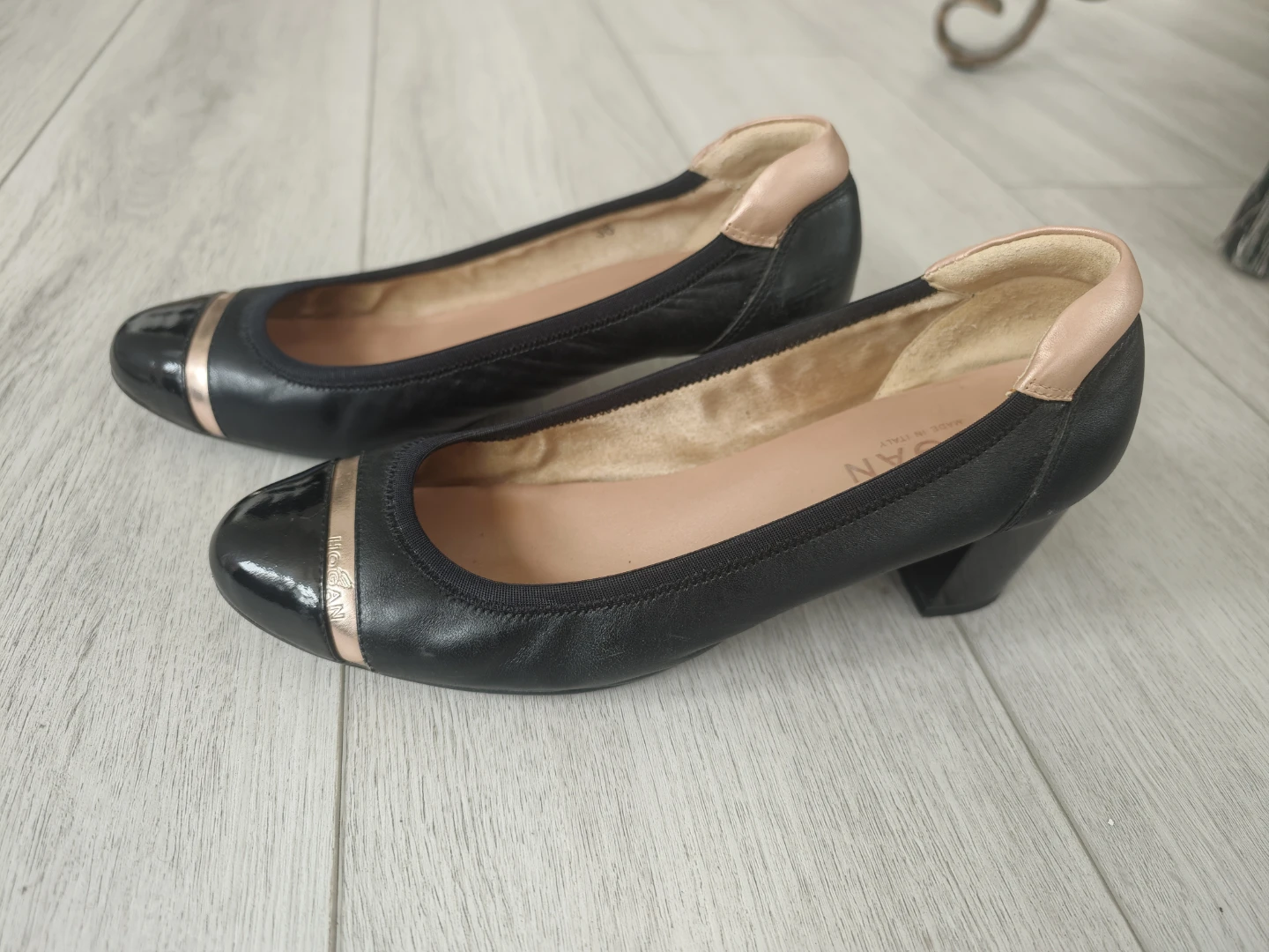 Women's shoes  size 38.