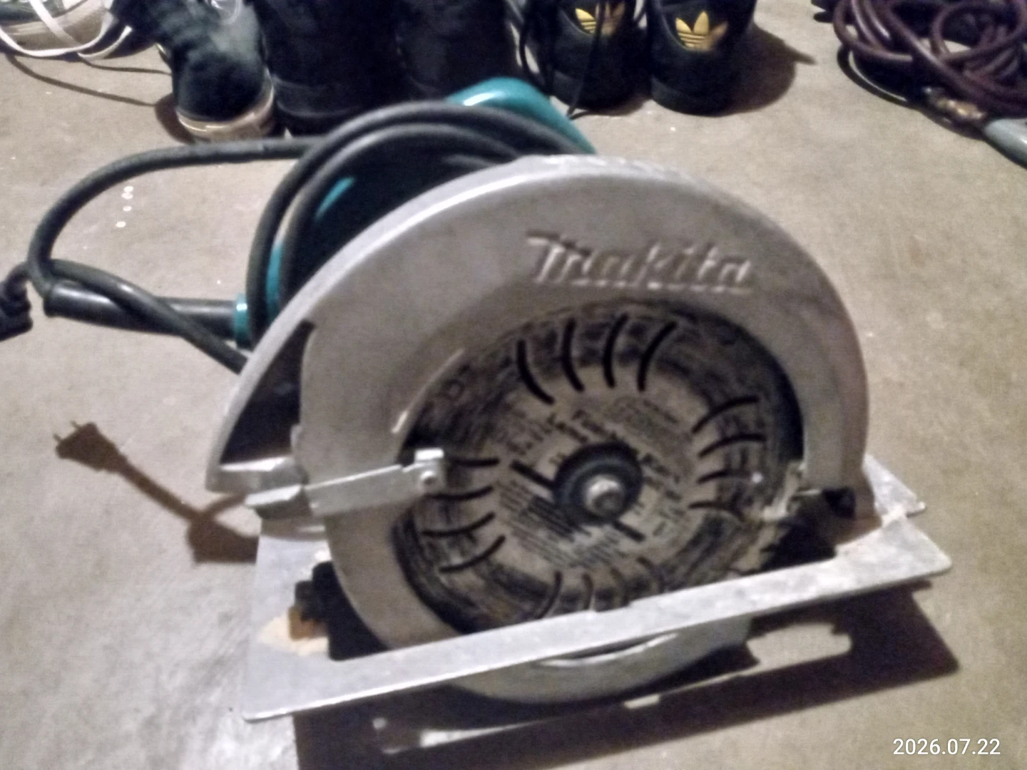 Makita Circular Saw - photo 2
