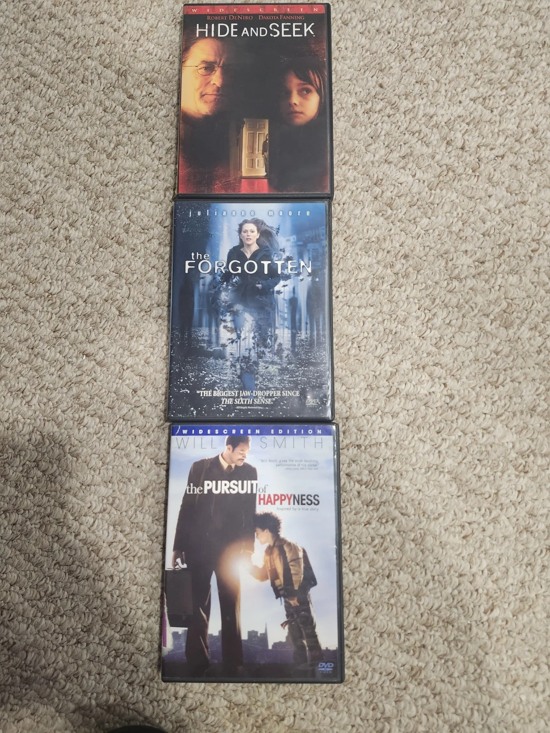 3 DVD Bundle: Hide and Seek, The Forgotten, Pursuit of Happyness