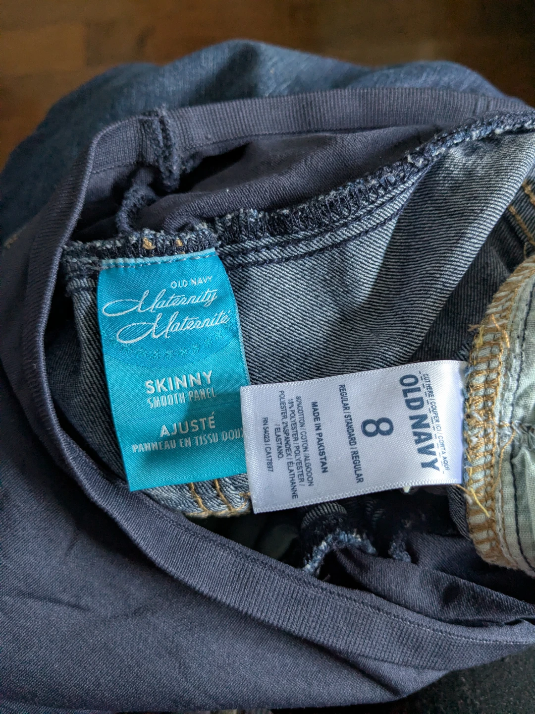 Old Navy Maternity Skinny Jeans Size 8 - photo 3