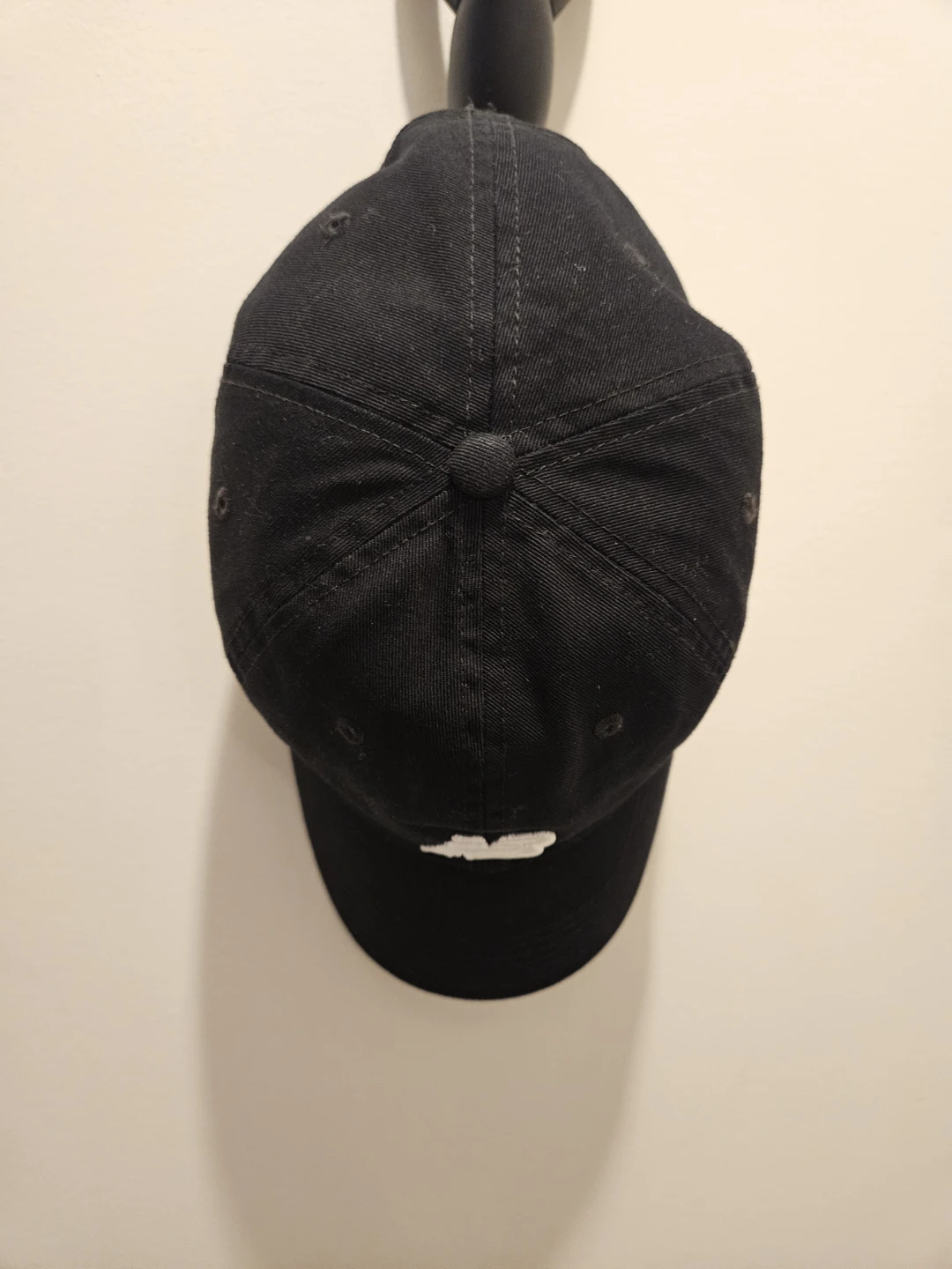New Balance black strap back hat - photo 2