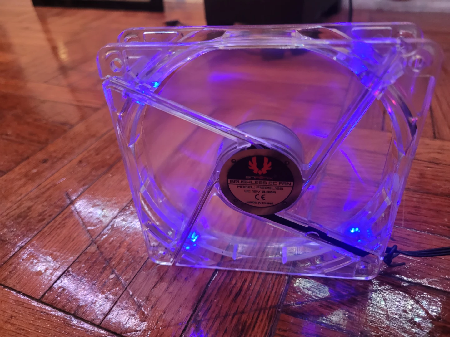 NZXT RGB Core Fan - photo 3