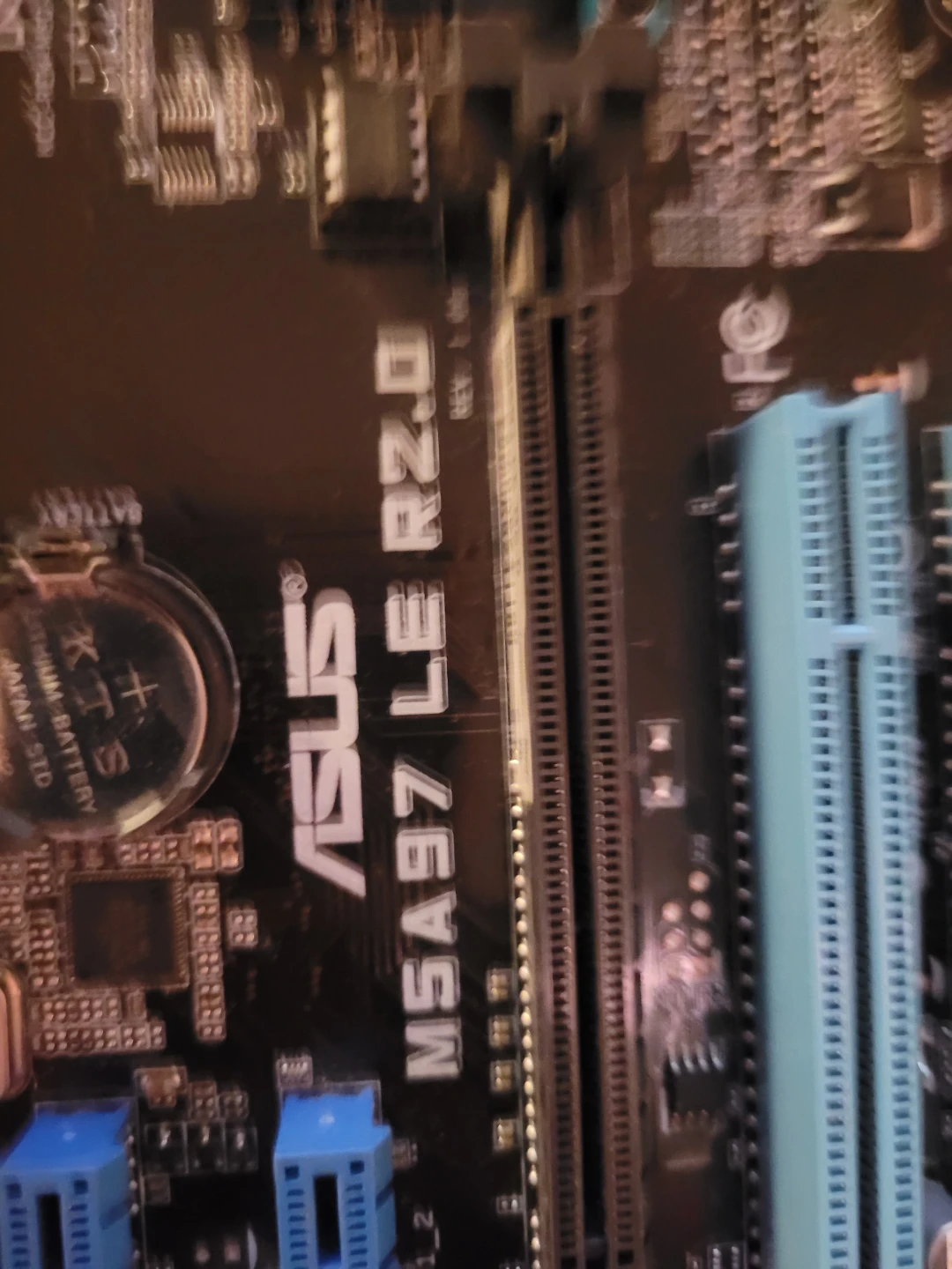 ASUS M5A97 LE R2.0 Motherboard with Cooler Master Heatsink - photo 4
