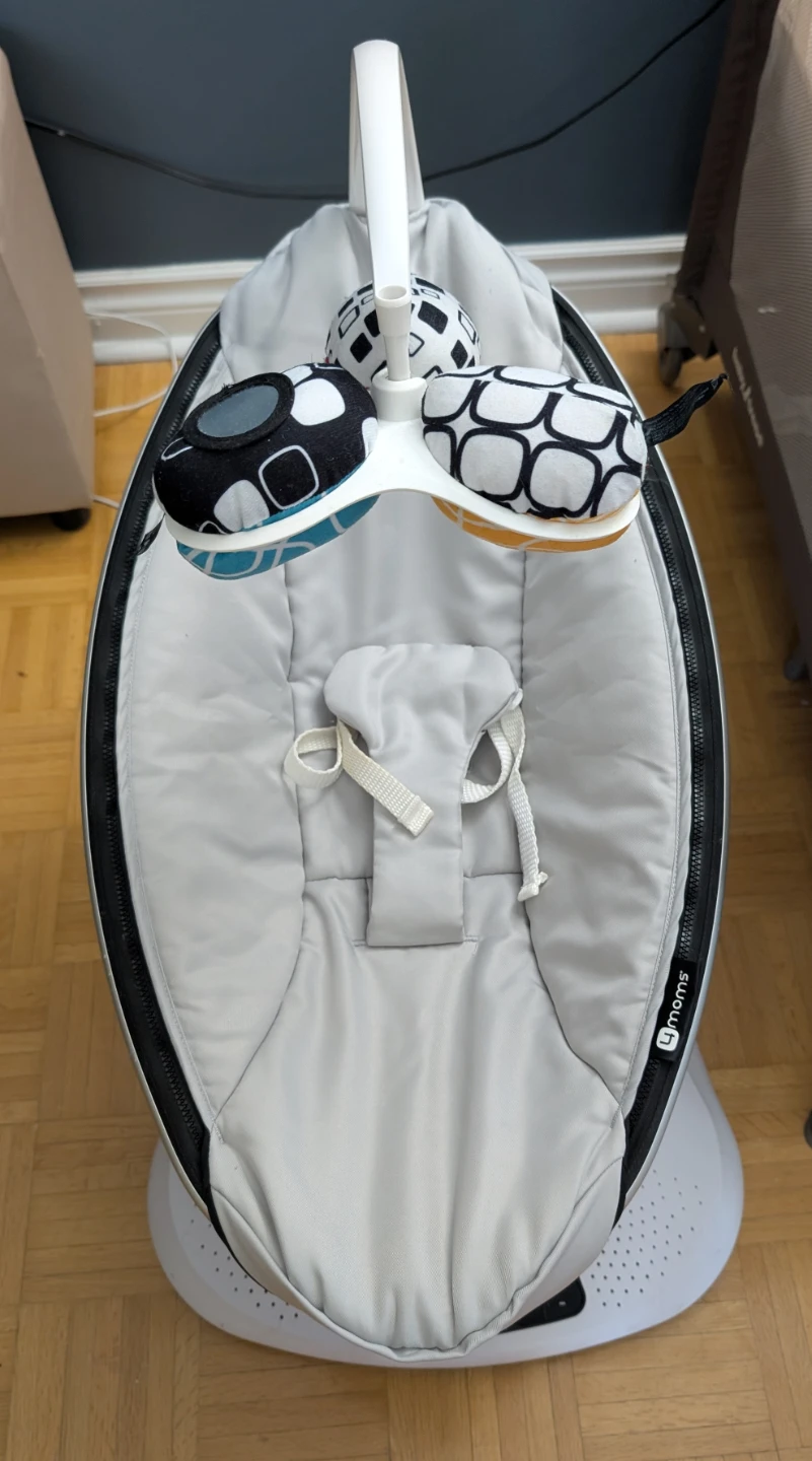 4moms MamaRoo Baby Glider
