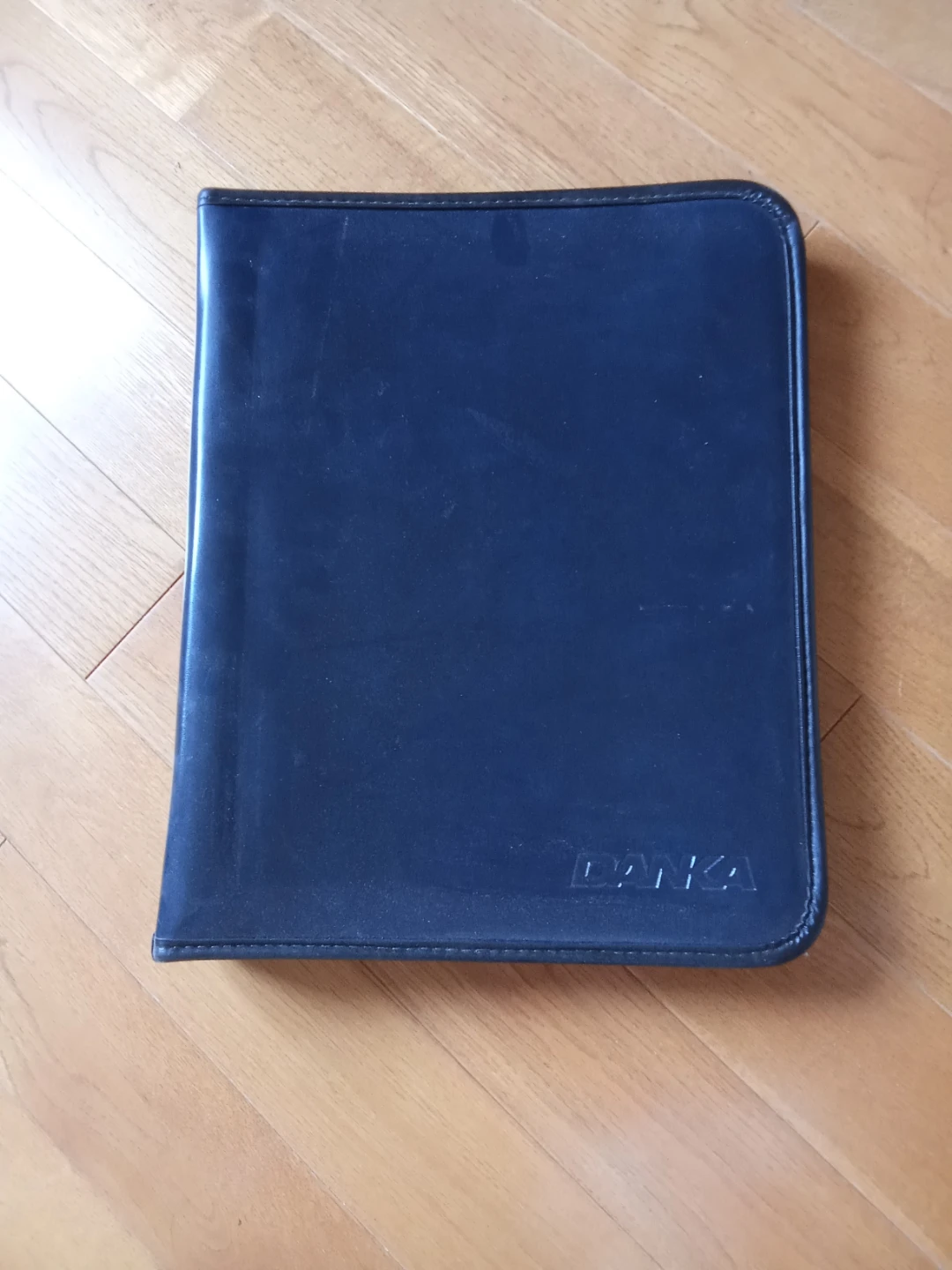 1.5" Binder with zipper