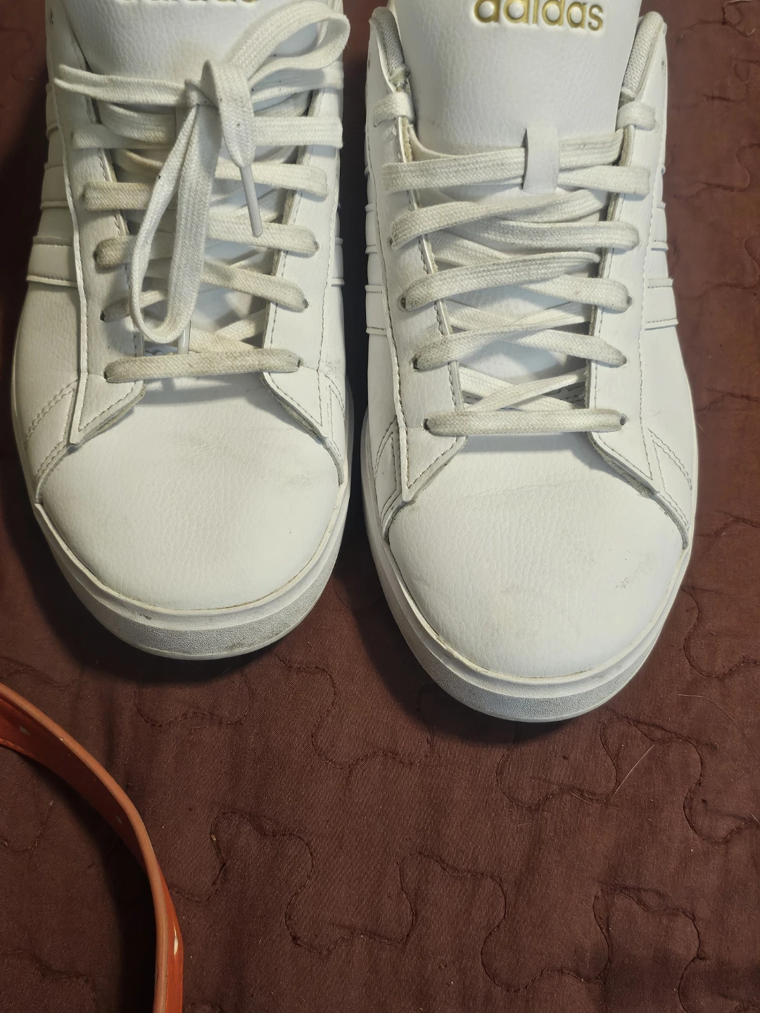 Size 11 white sneakers - photo 3