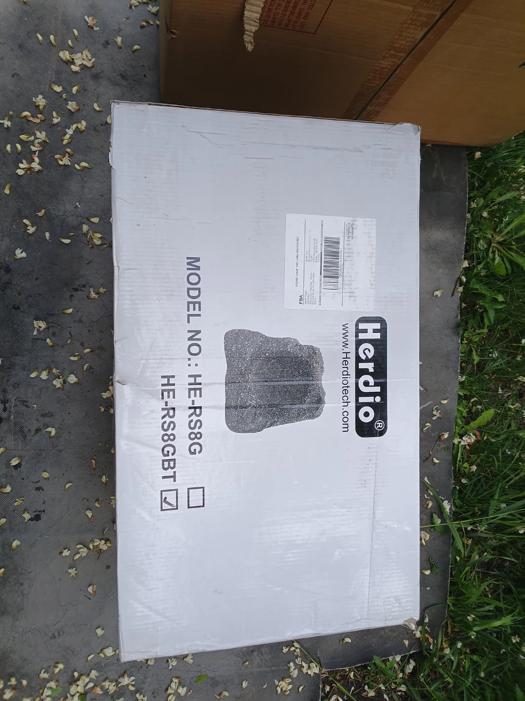 Herdio 8" Outdoor Rock Bluetooth Speakers (Pair) - photo 3
