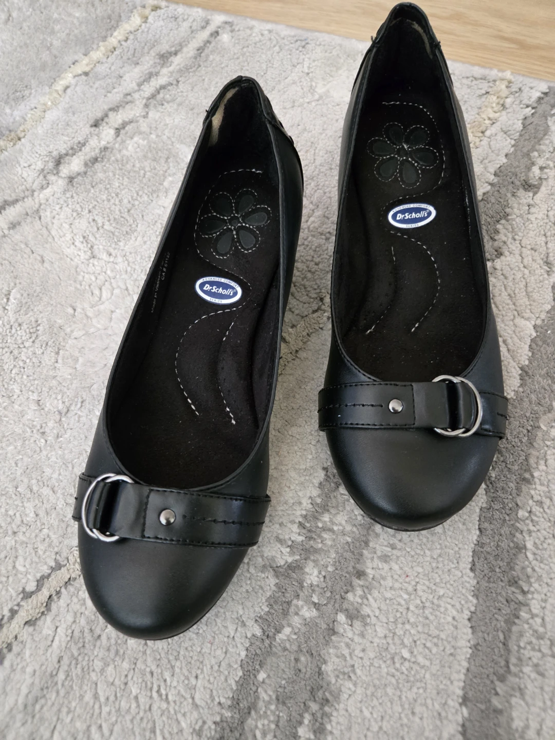 NEW. Dr. Scholl's Black Wedge Flats - photo 2