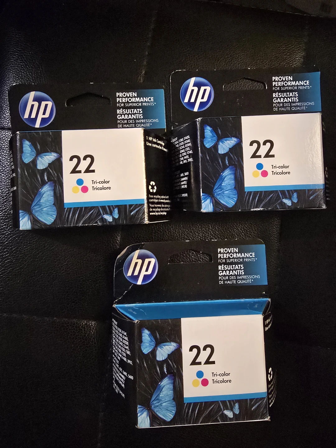 NEW! Genuine HP: 22 Tri-Color Ink Cartridge x 3 - photo 2