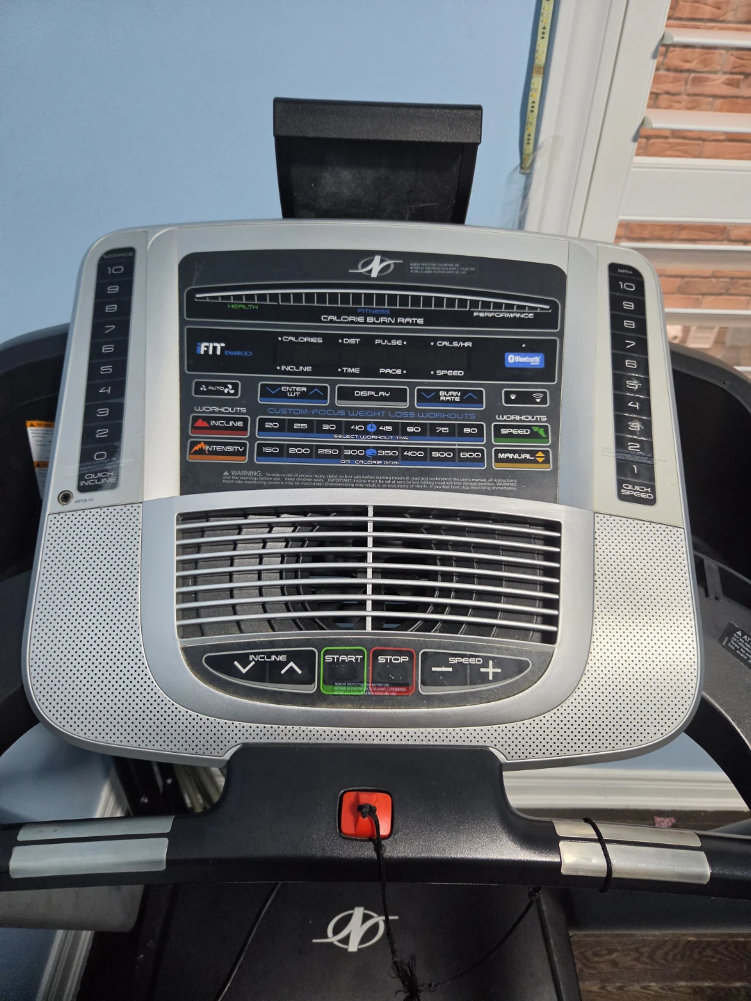 NordicTrack C700 Treadmill - photo 3