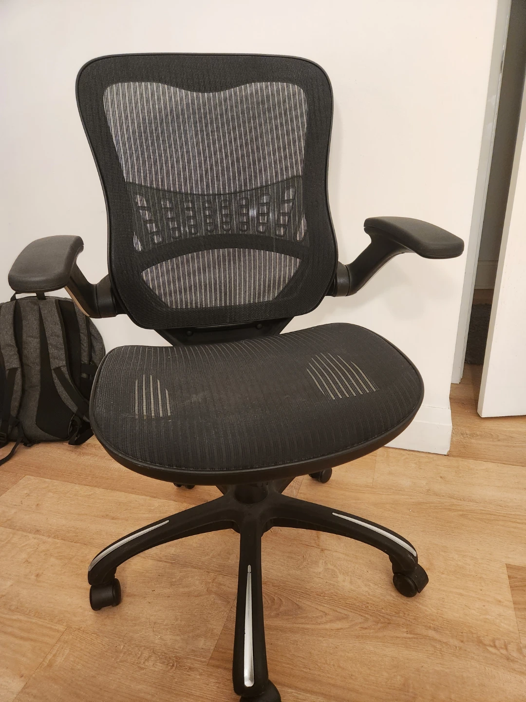 Ergonomic Mesh Office Chair
