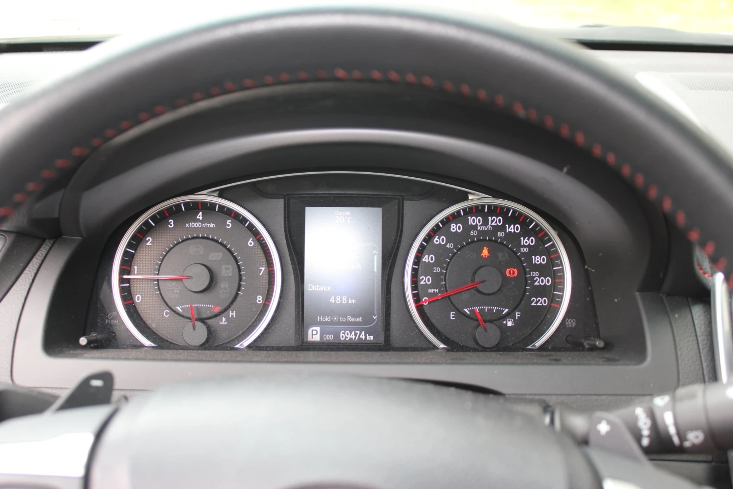 2015 White Toyota Camry SE - photo 2