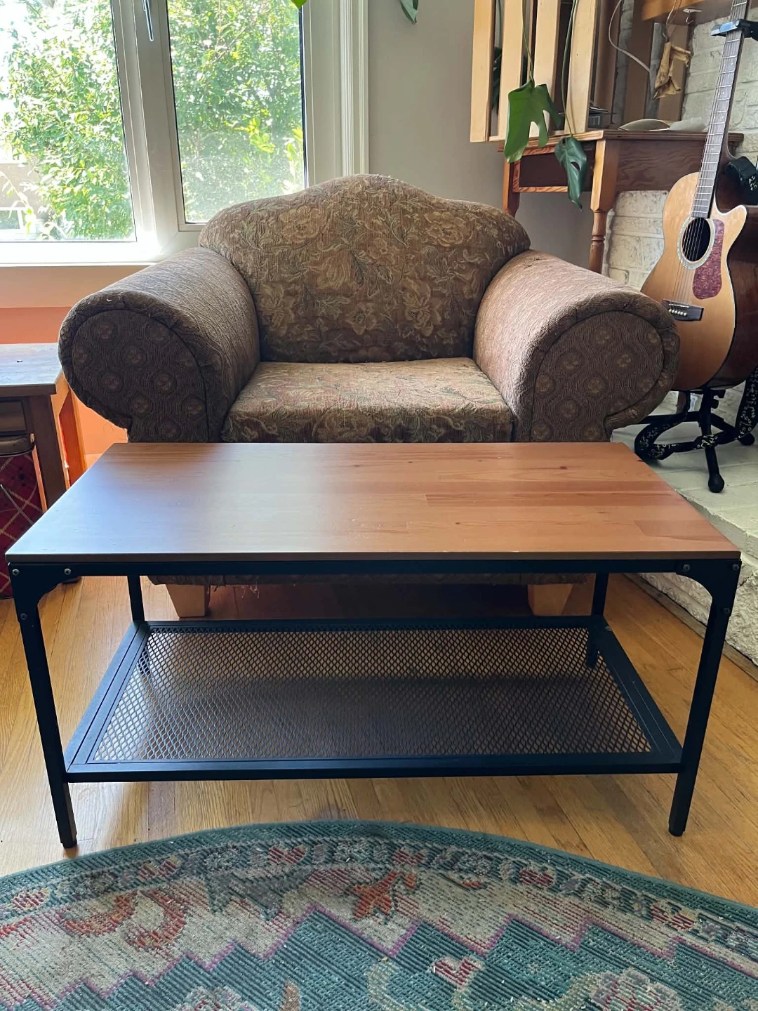 Coffee Table with Wood Top and Metal Mesh Shelf (IKEA) - photo 2