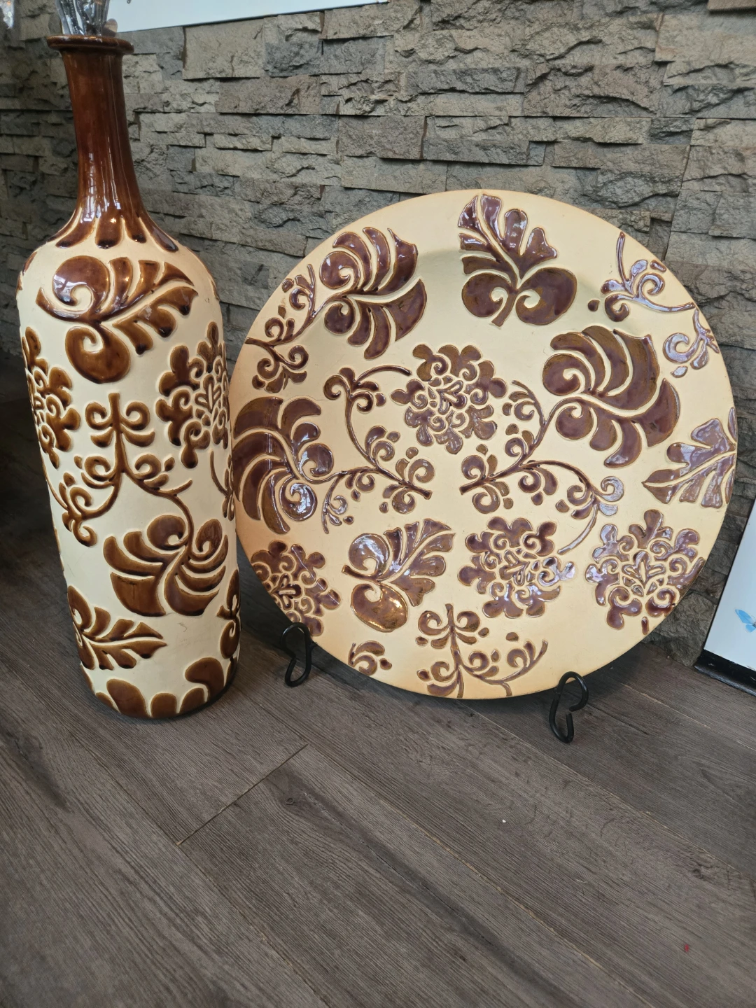 Decorative Ceramic Vase and Plate Set
