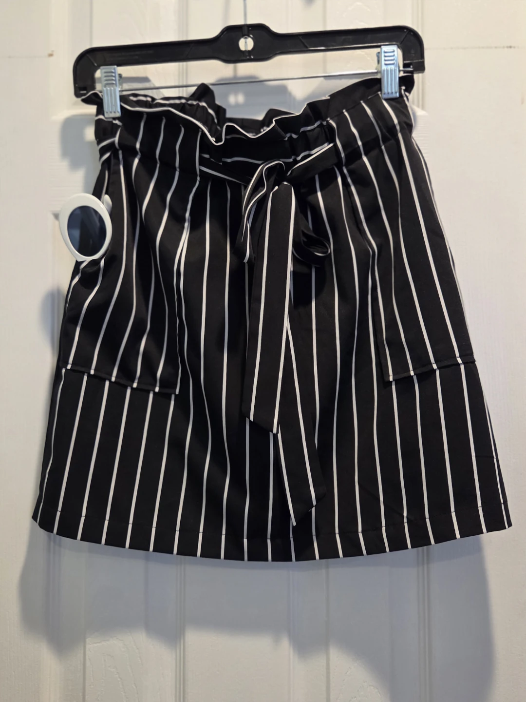 Urban Heritage Black & White Striped Paperbag Waist Skirt - photo 2
