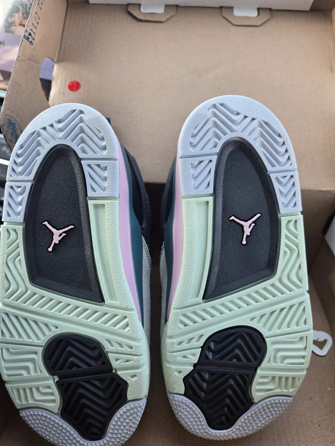 Jordan 4 RM for kids - photo 3