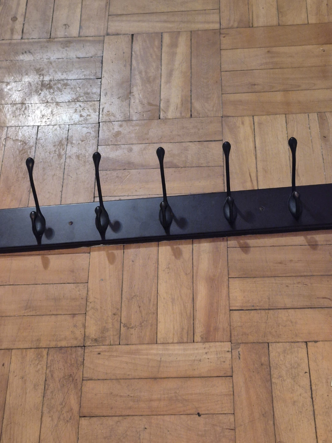 Wall Mounted Wood Coat Rack with 5 Hooks