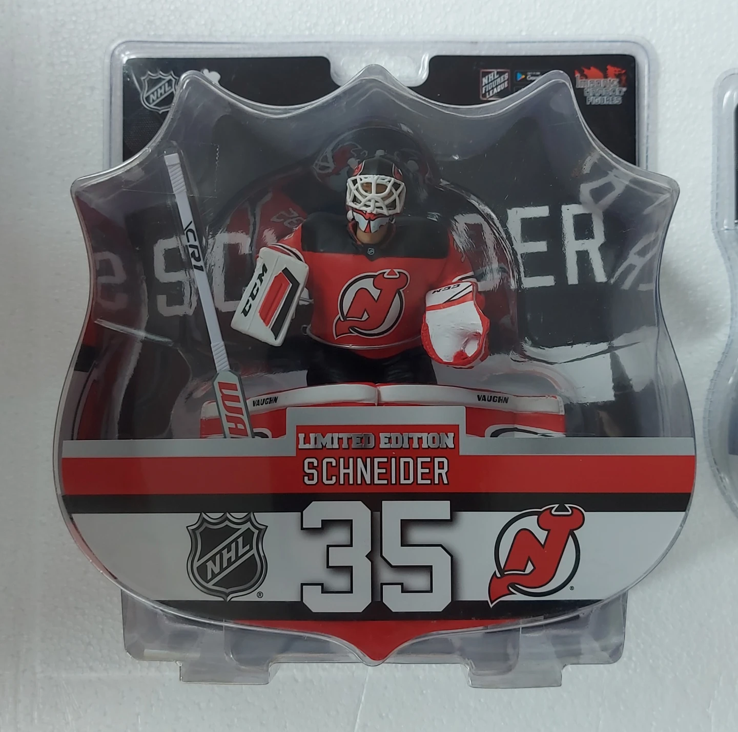Limited Edition Schneider NHL Figure #35