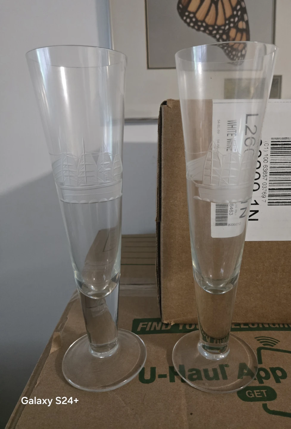 Set of 2 Etched Glass Flutes with Ships - photo 2
