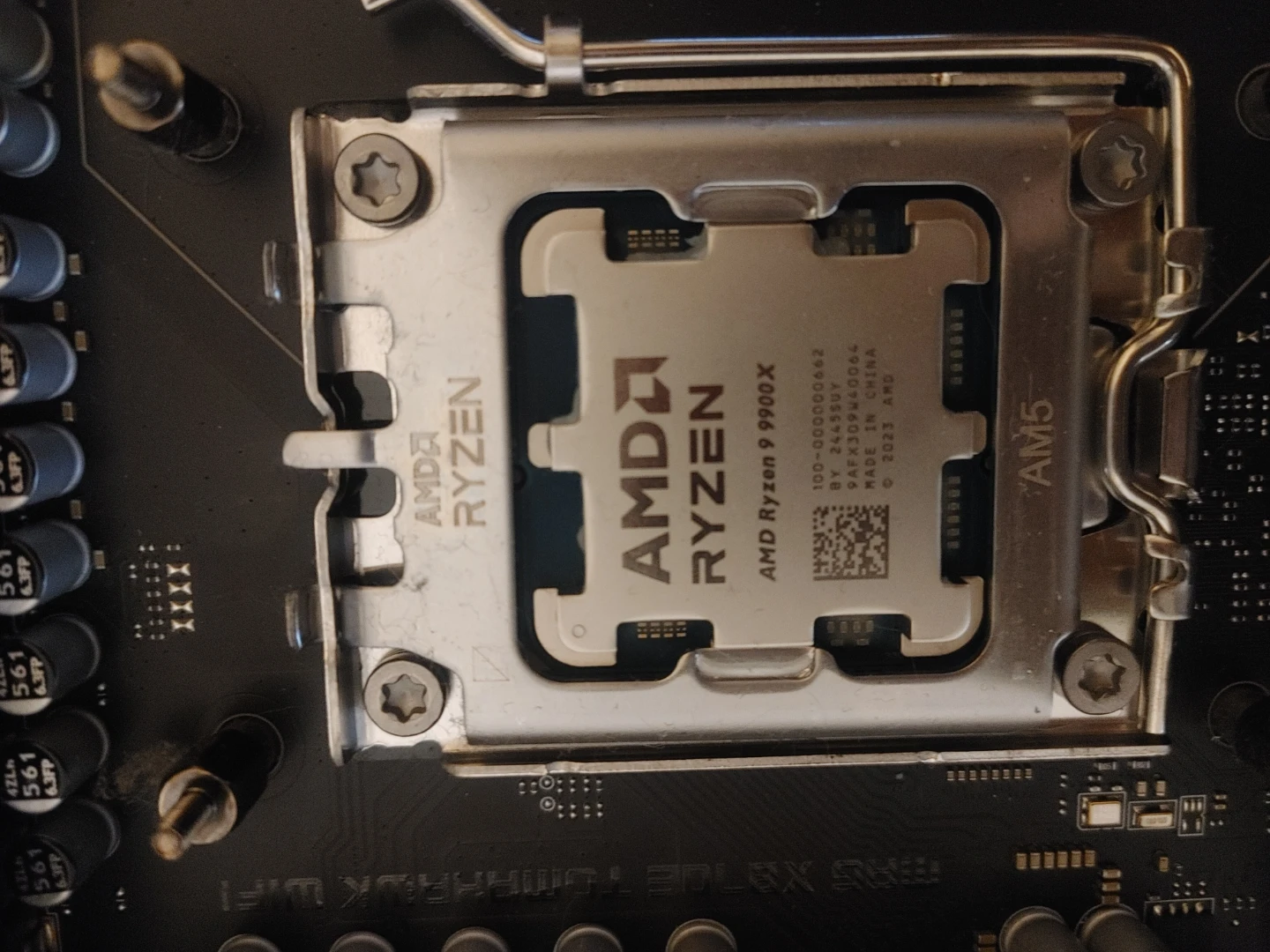 Mag X870e Tomahawk Wifi mobo + Ryzen 9 9900x cpu - photo 5
