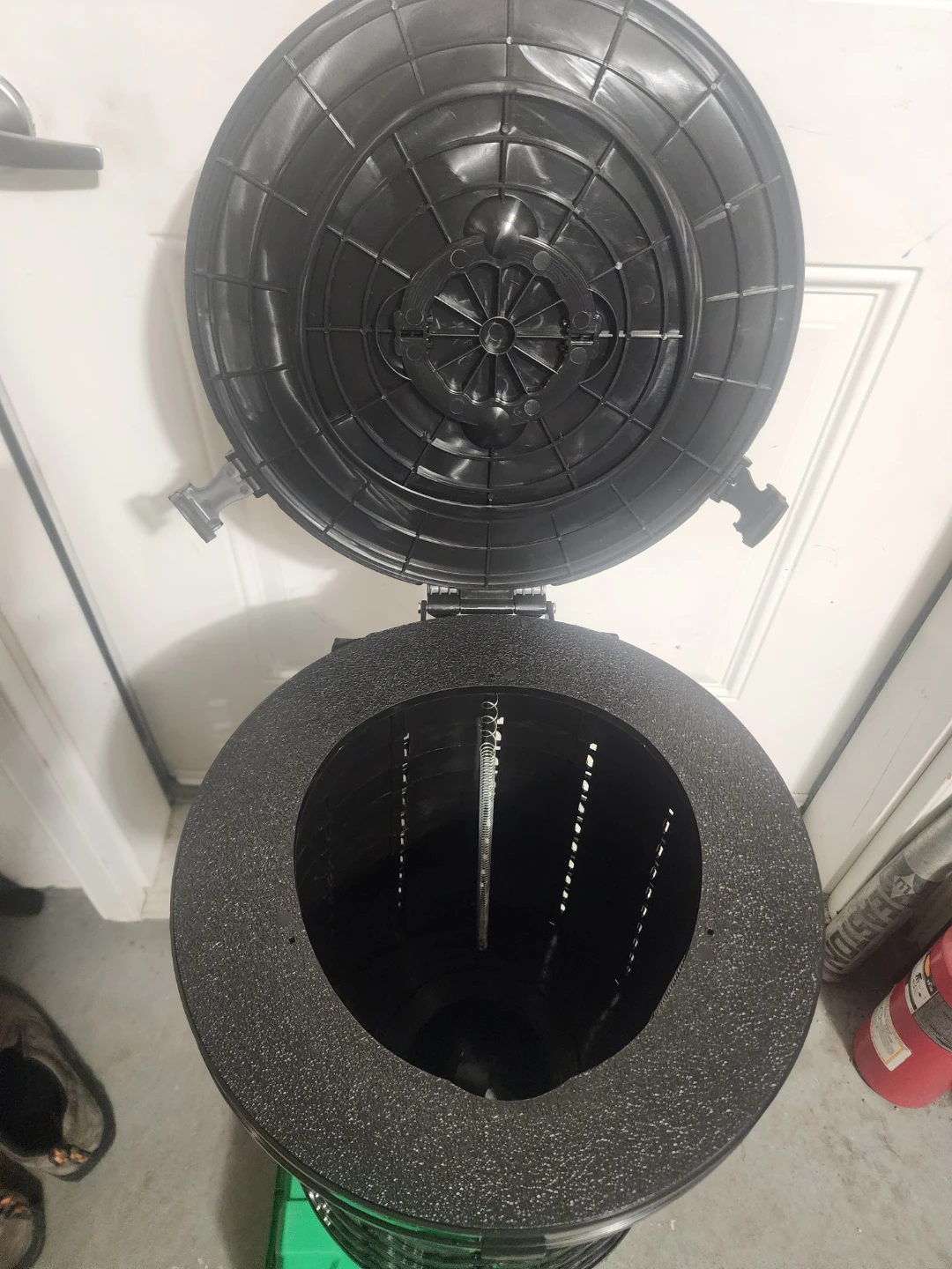 Pronto Collapsible Commode (toilet) - photo 3