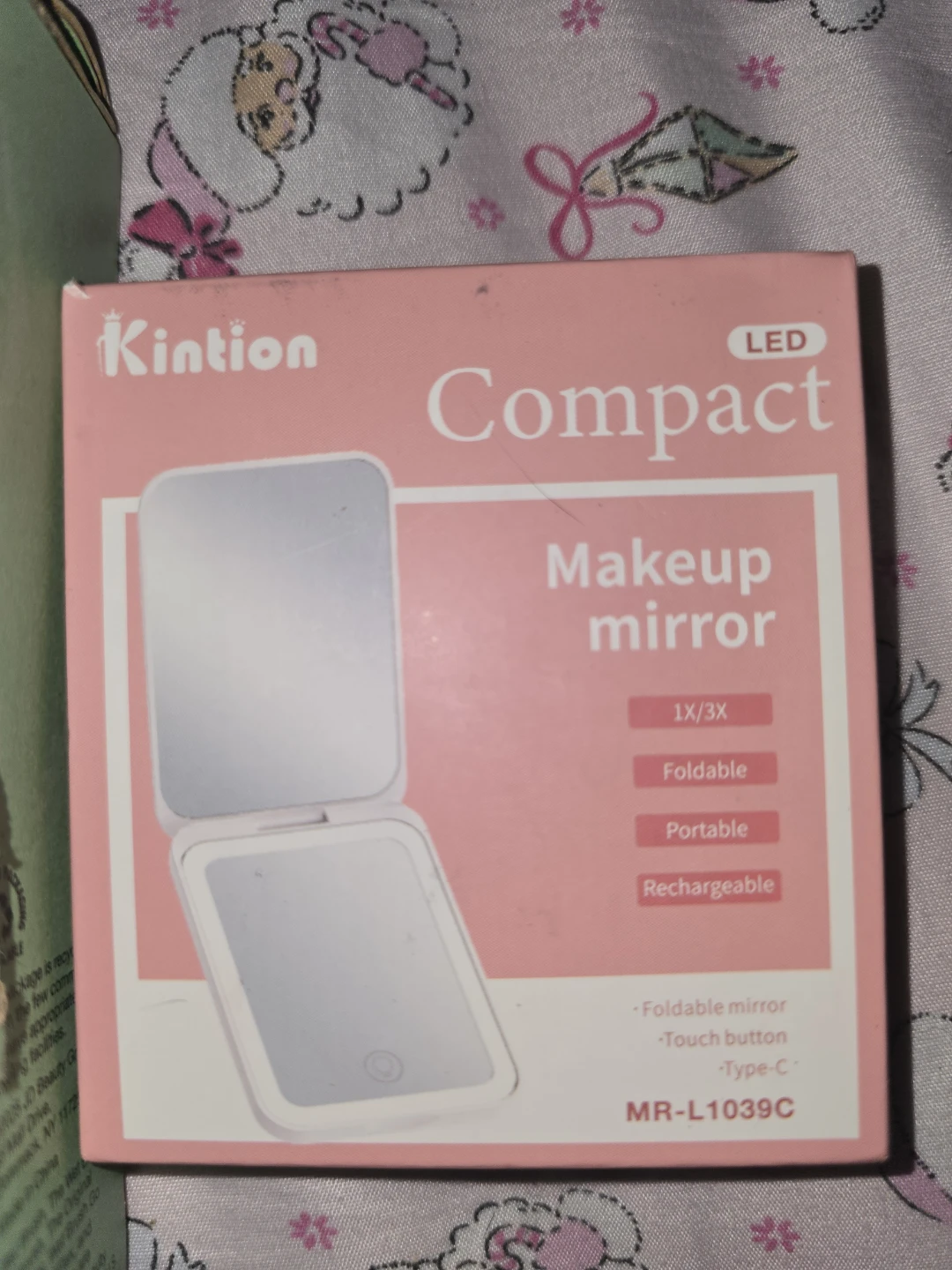 Kintion LED Compact Makeup Mirror & wet brush mini detangler - photo 2