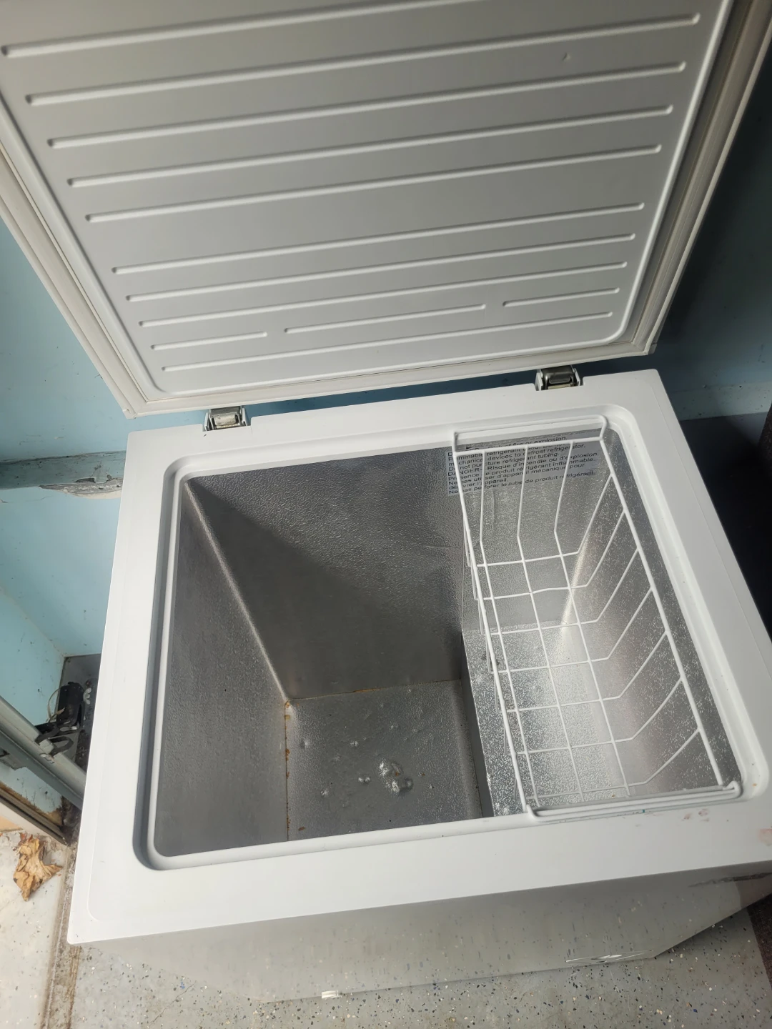 Arctic King Chest Freezer - photo 3