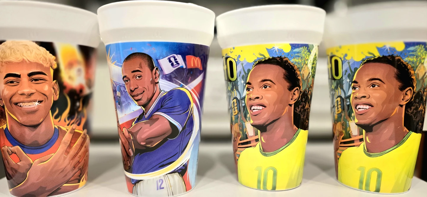 McDonald's Soccer Player Cups - photo 2