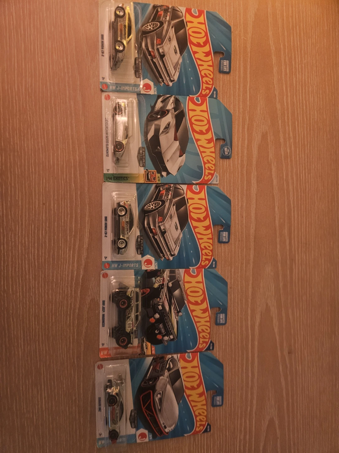 5 pack of Zamacs Hotwheels