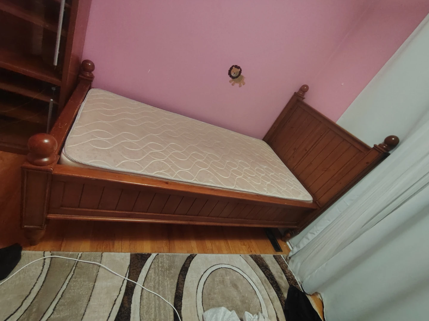 Wooden Bed Frame - photo 4