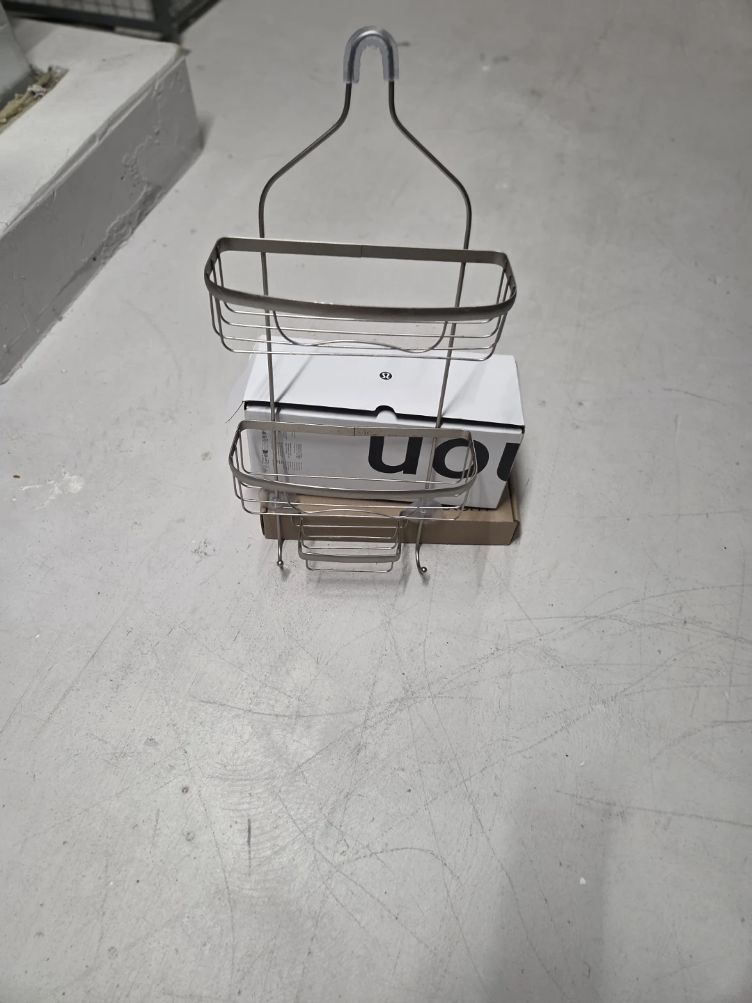Umbra shower caddy - photo 3