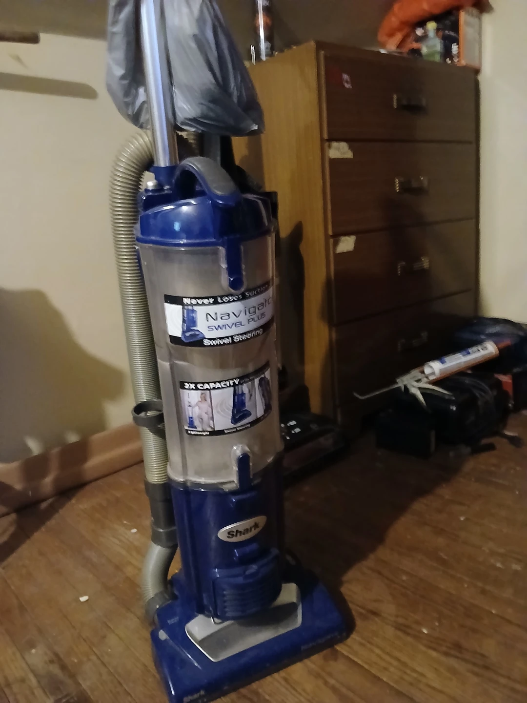 Shark Navigator Swivel Plus Upright Vacuum - photo 2