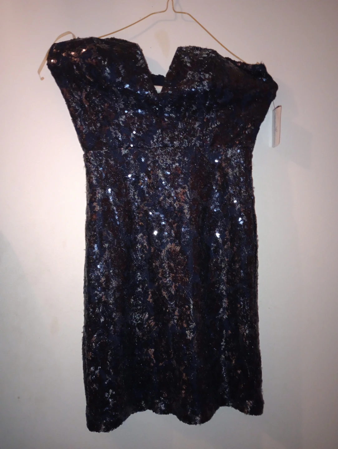 Black velvet sparkly bell sleeve dress - photo 5