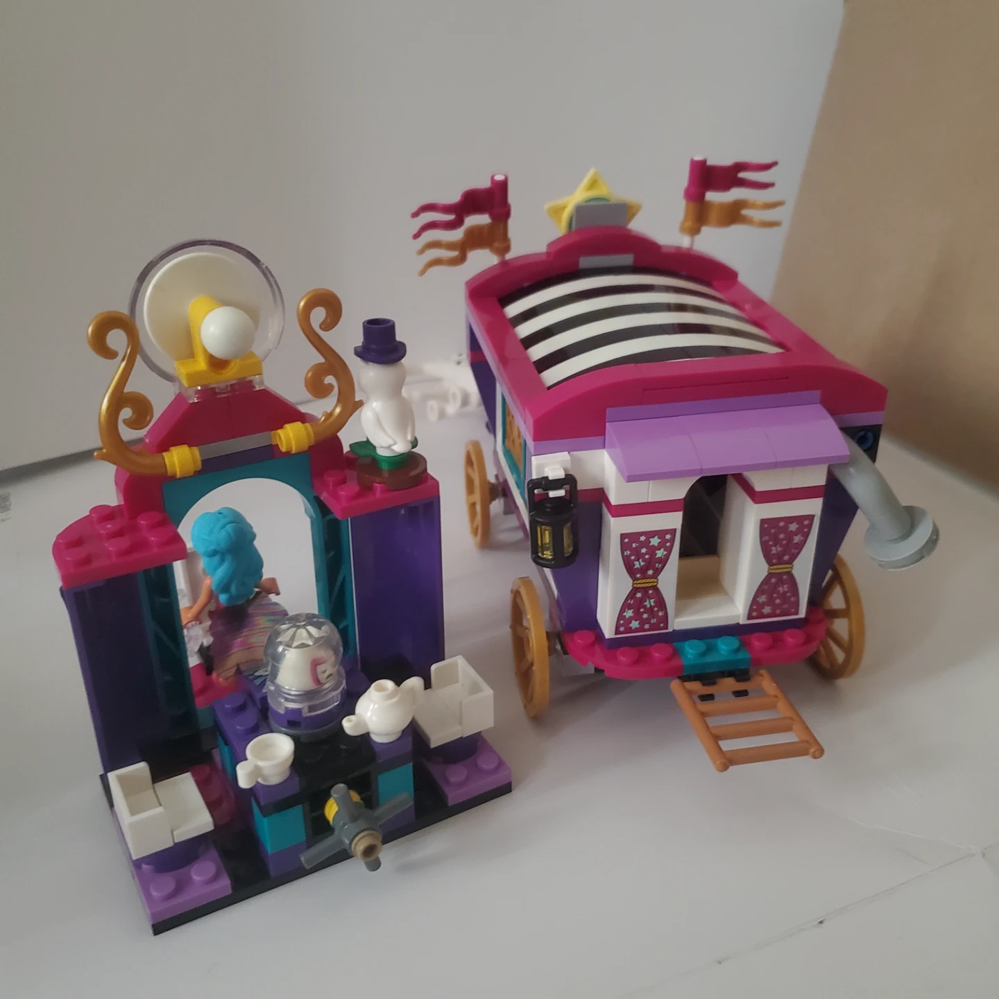Lego Magical Caravan 41688 - photo 2