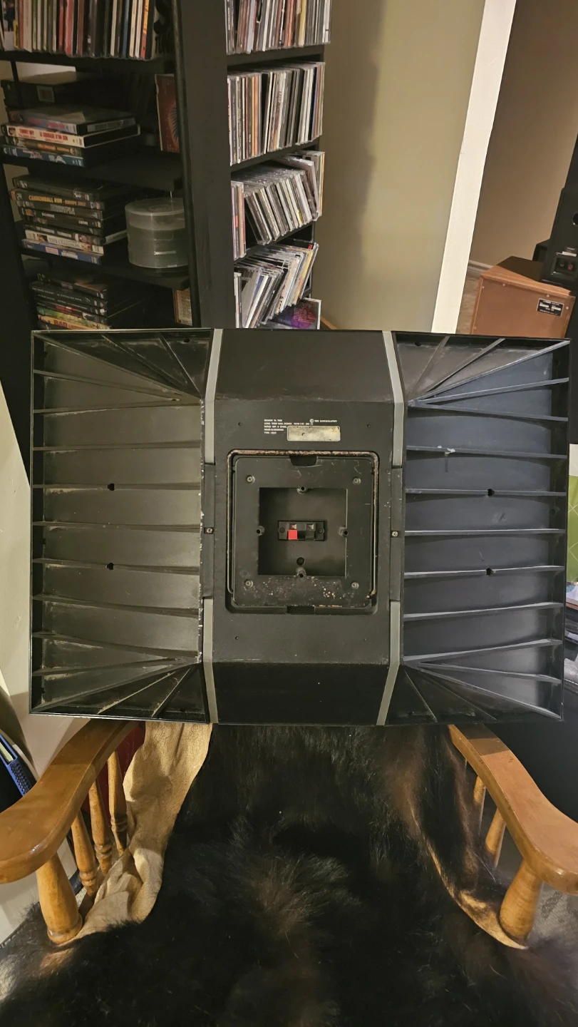 Bang & Olufsen RL 7000 Speakers - photo 3