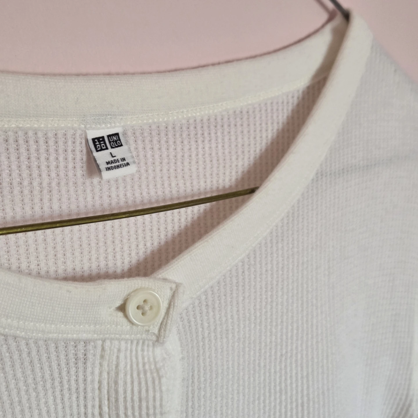 Uniqlo White Waffle Crew Neck Cardigan - photo 3