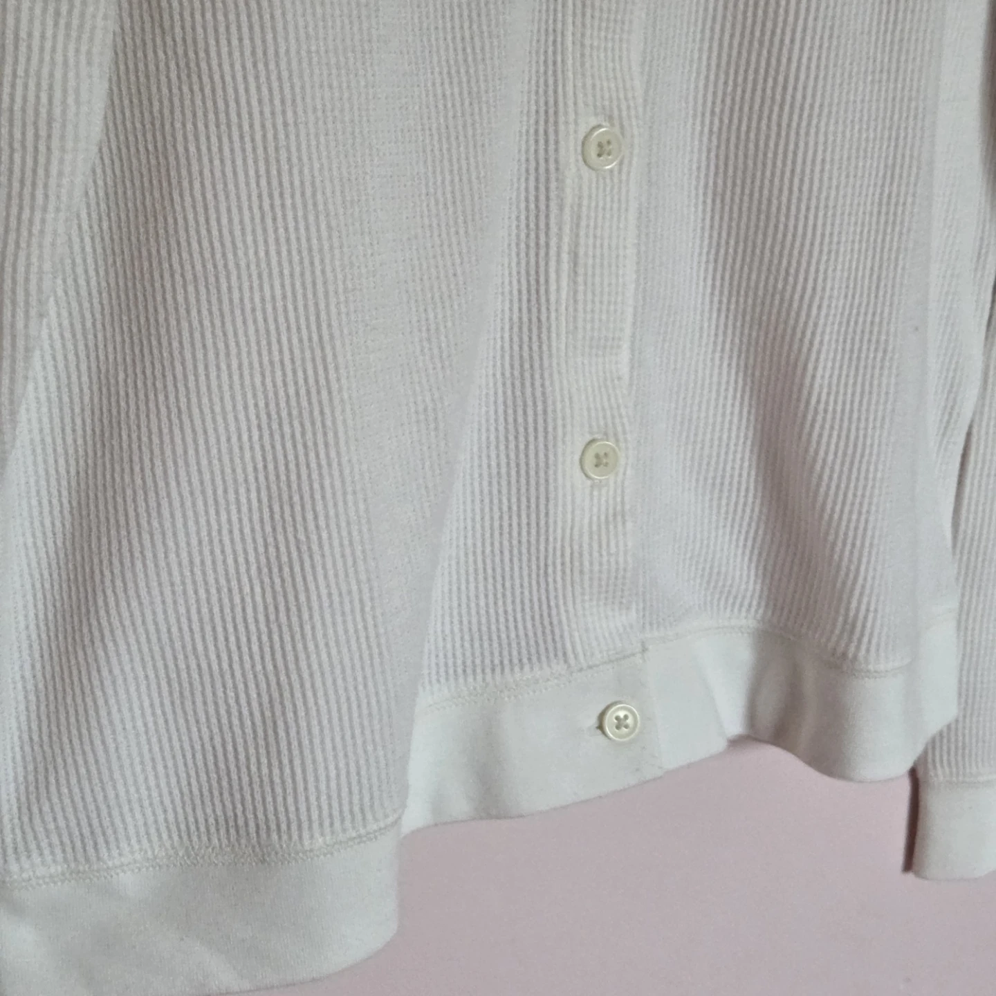 Uniqlo White Waffle Crew Neck Cardigan - photo 4