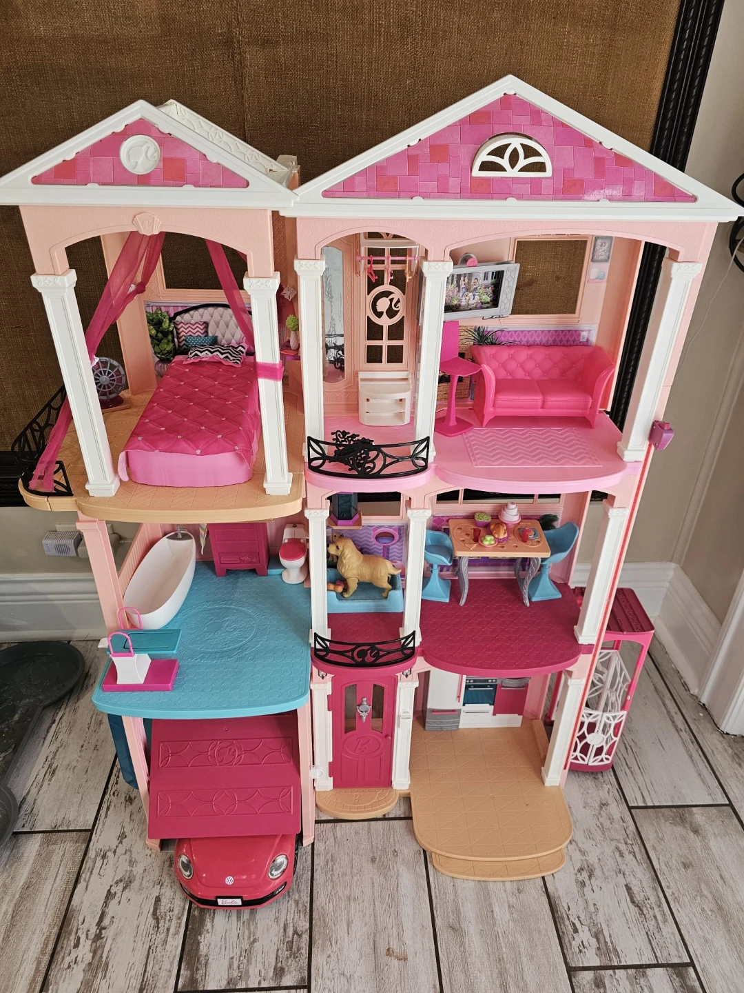 Barbie Dreamhouse Dollhouse with Accessories