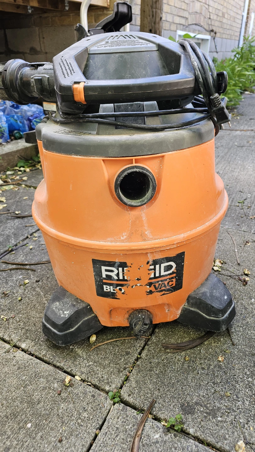 RIDGID Wet/Dry Shop Vac - photo 2