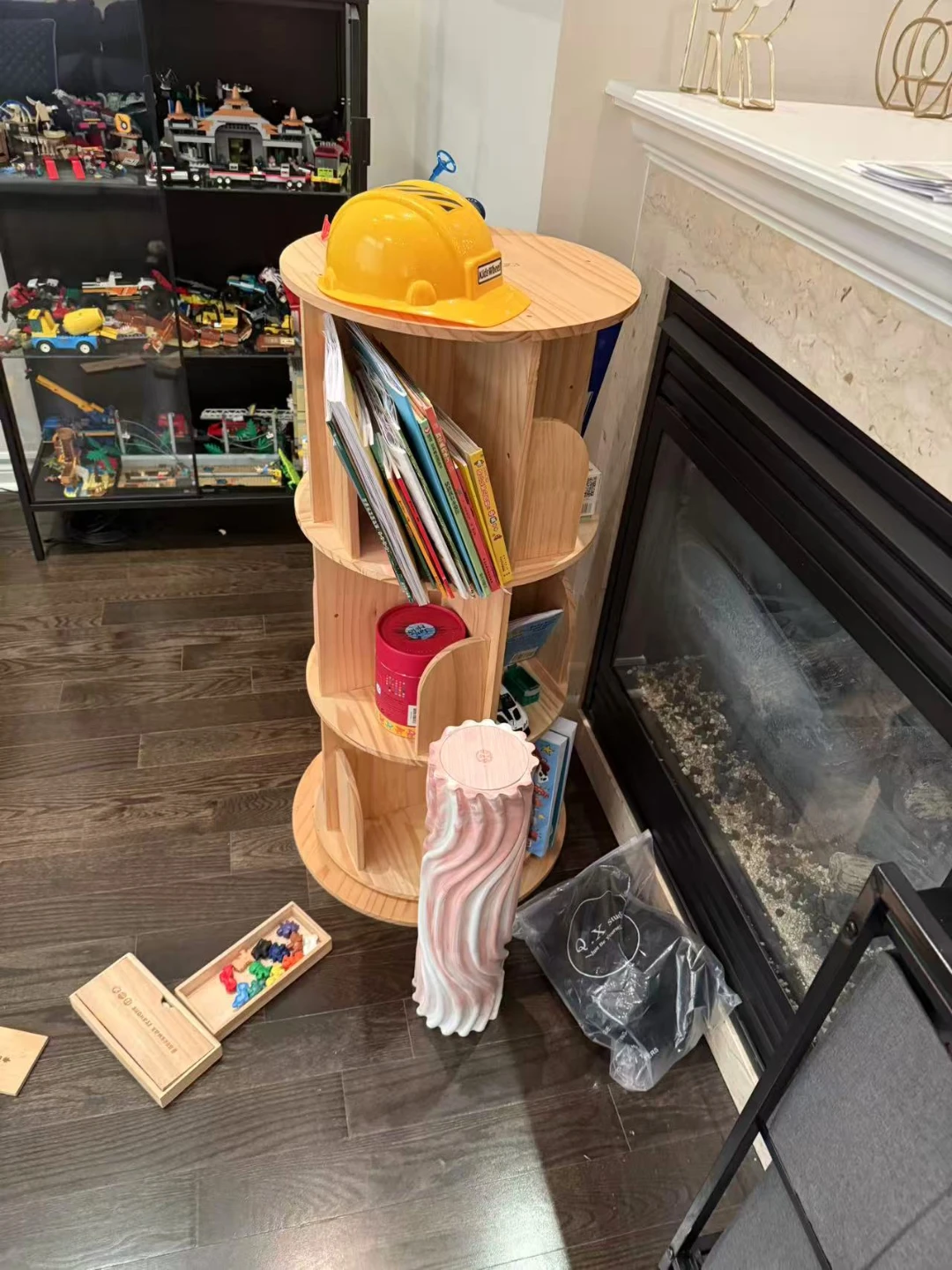 Wooden Rotating Bookshelf