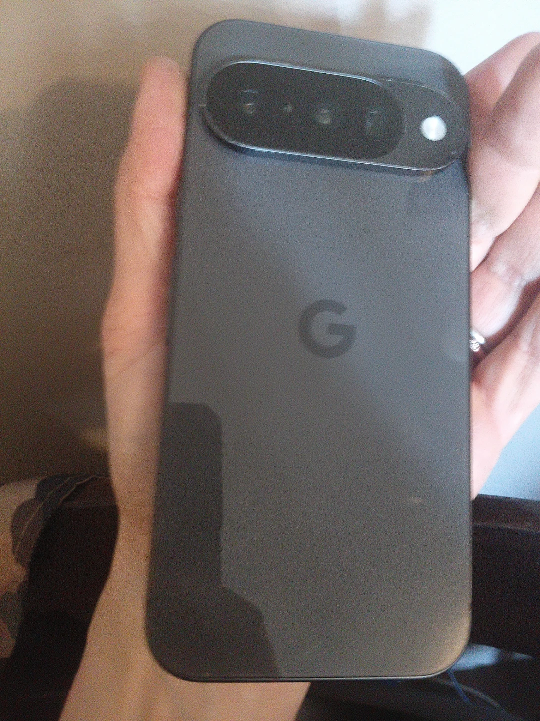 Google Pixel 10 Smartphone - photo 3