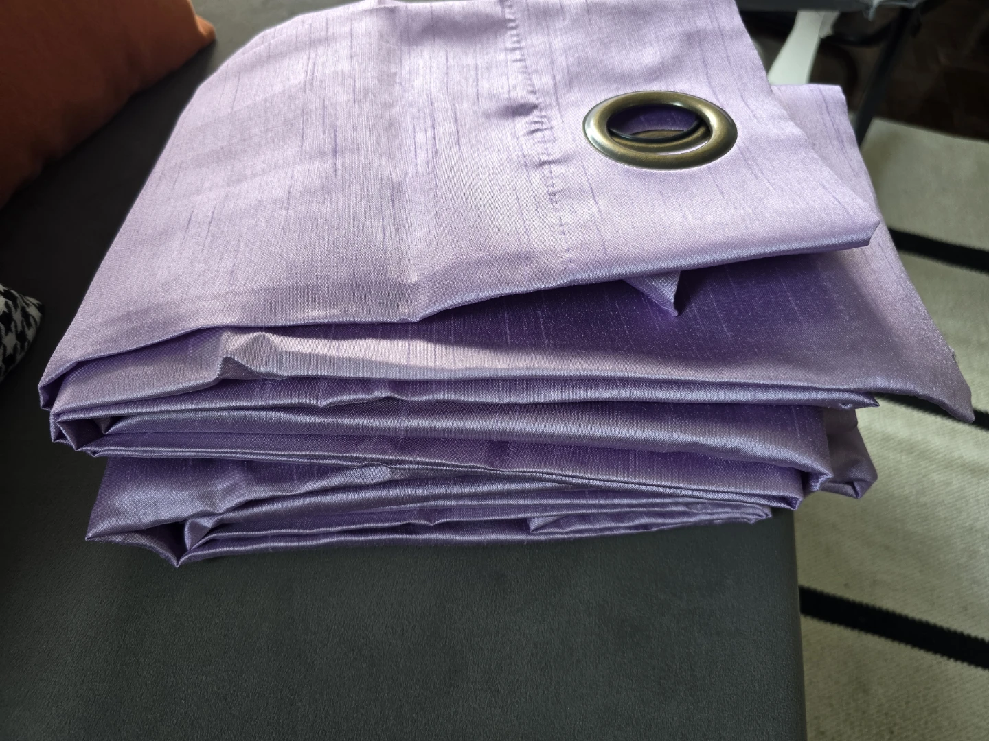 Light Purple Eyelet Curtains 54x95 - photo 2