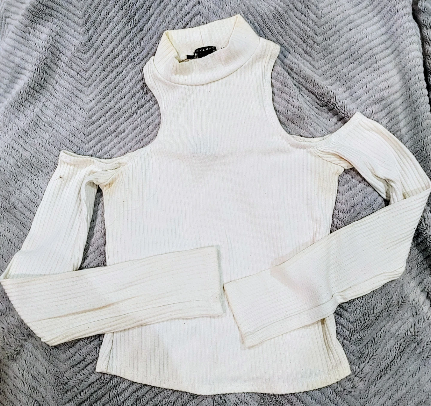 CROC TOPS - New or Barely worn !  Size Med & Sm. - photo 5