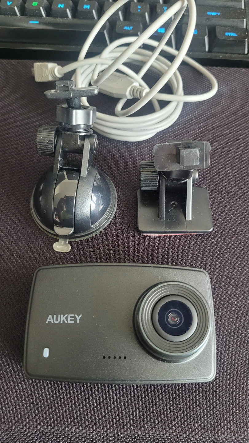 AUKEY Dash Cam - photo 2