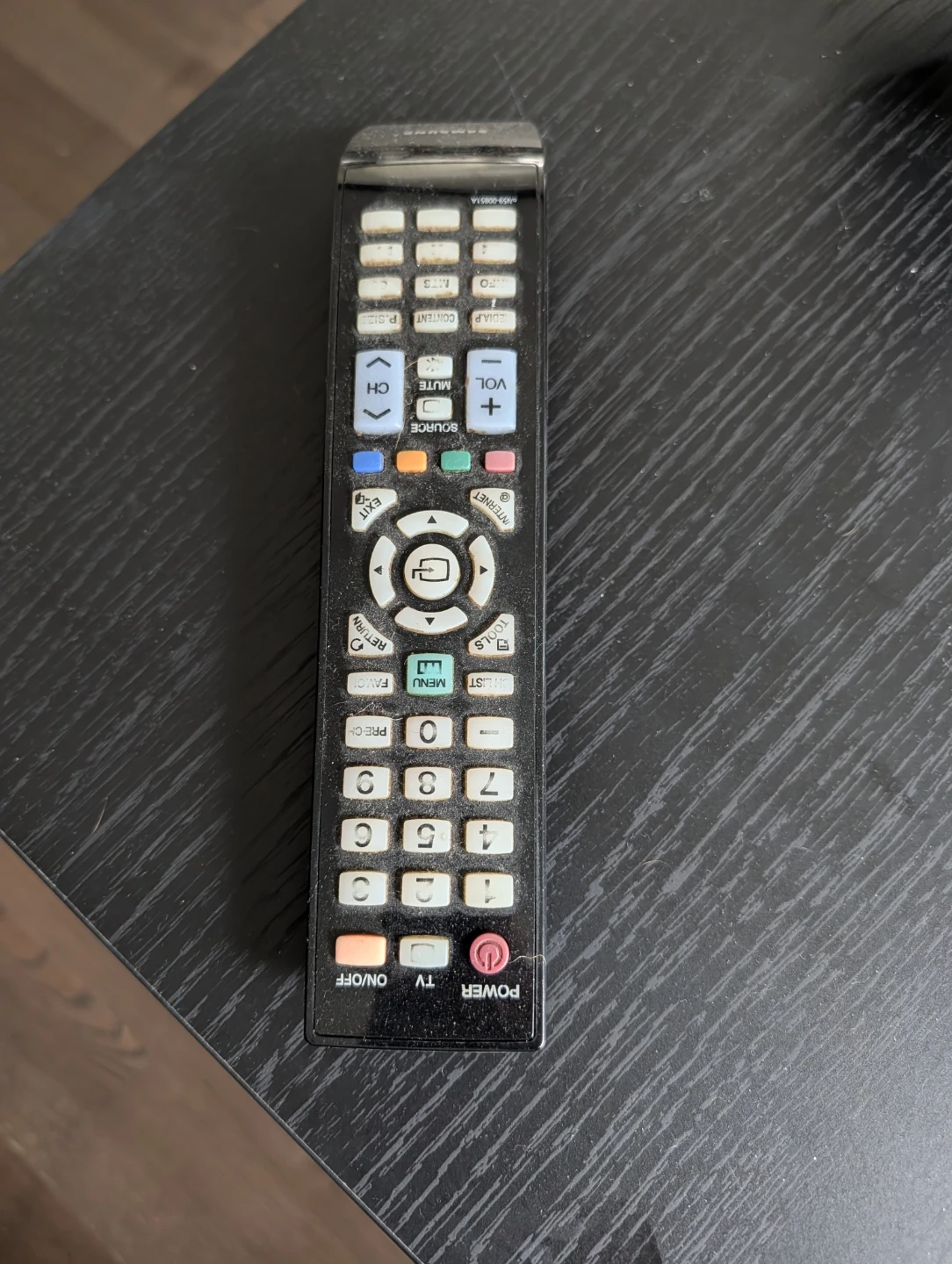 Samsung TV with Remote - photo 2