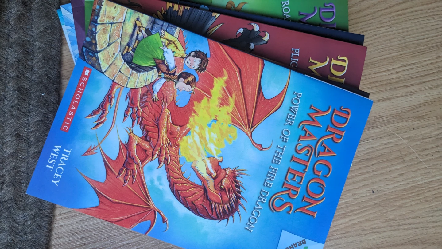 Dragon Masters Book Series by Tracey West - photo 3
