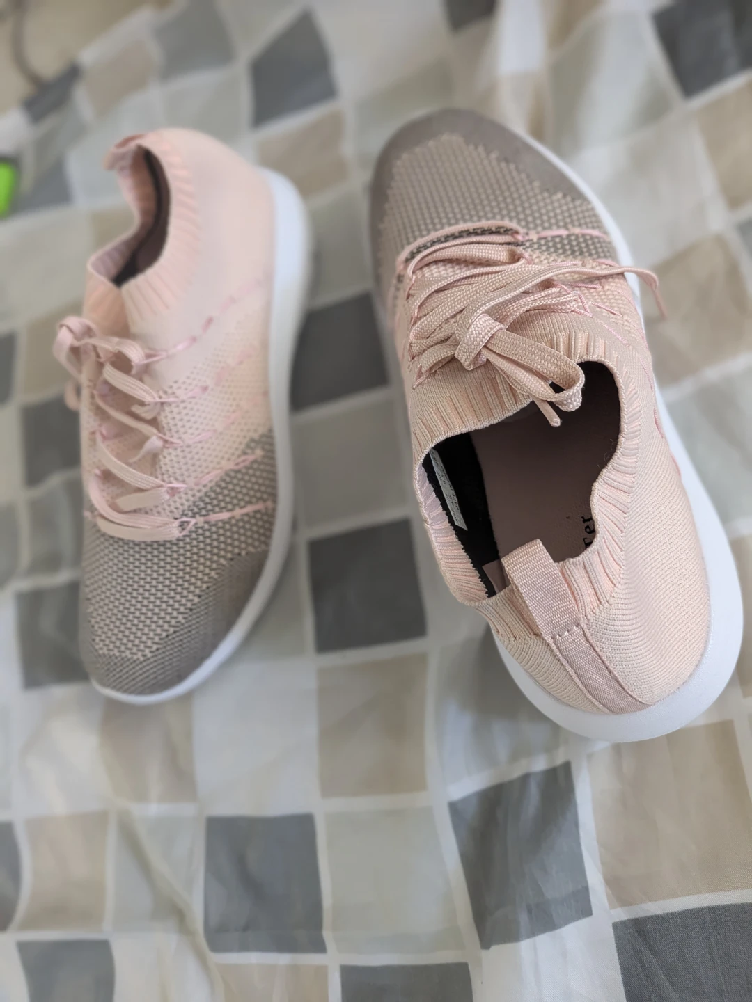 EvinTer Women's Pink Knit Running Shoes - photo 2