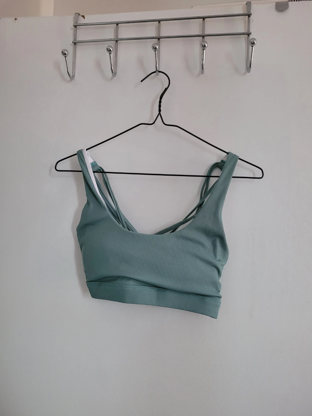 Ribbed Sports Bra