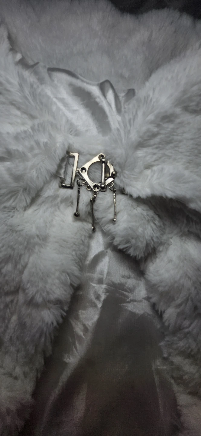 White cropped Faux Fur Bolero Jacket - photo 3